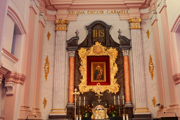 Architecture and shrines